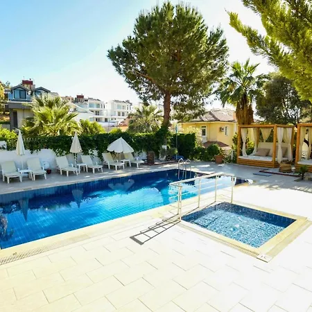 Azure Ev Aparthotel Fethiye